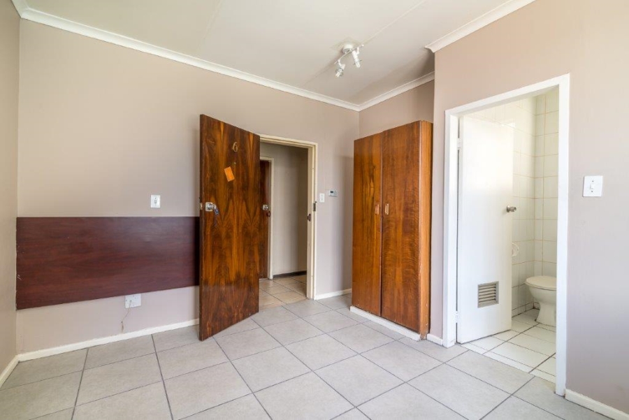 To Let 0 Bedroom Property for Rent in Edenvale Central Gauteng