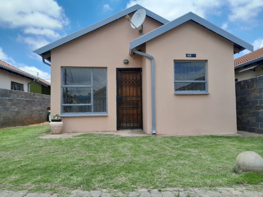 2 Bedroom Property for Sale in Fleurhof Gauteng