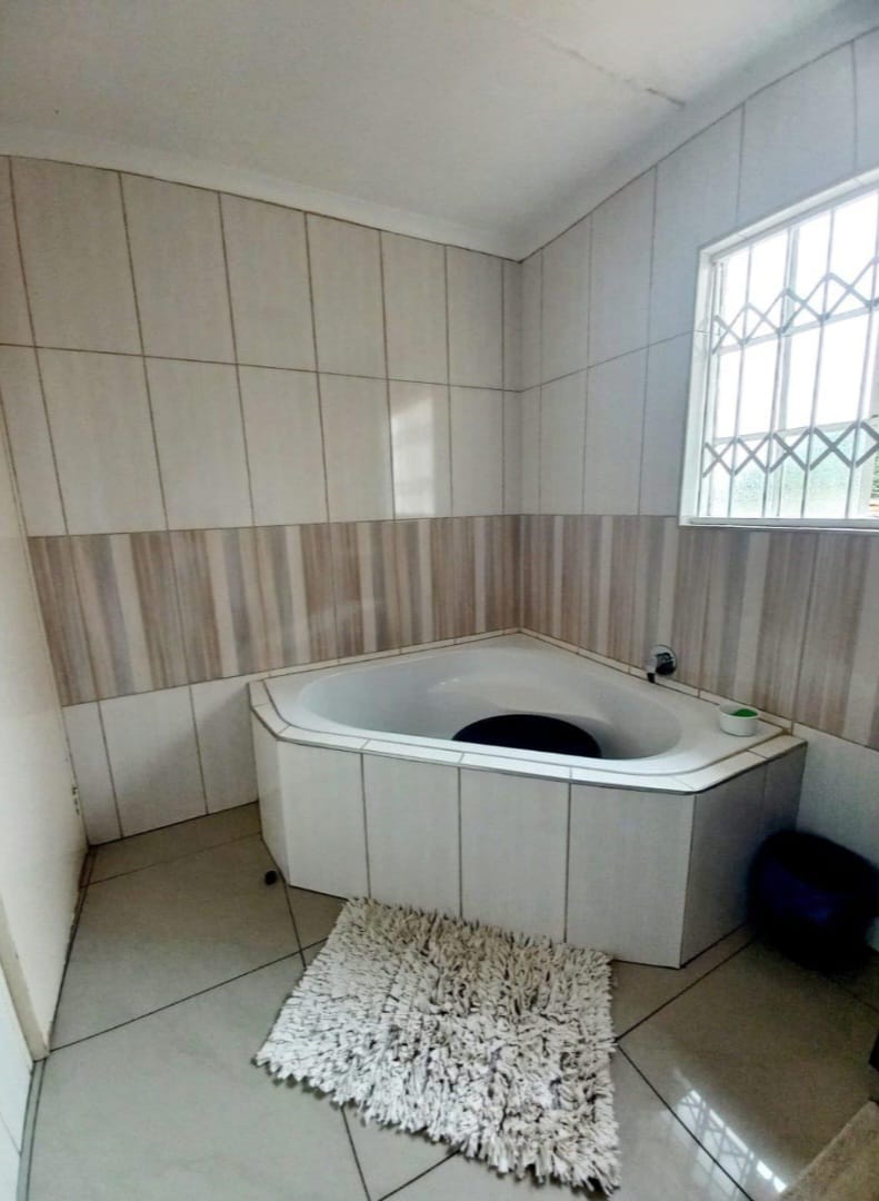 3 Bedroom Property for Sale in Groblerpark Gauteng