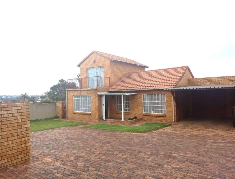 3 Bedroom Property for Sale in Groblerpark Gauteng