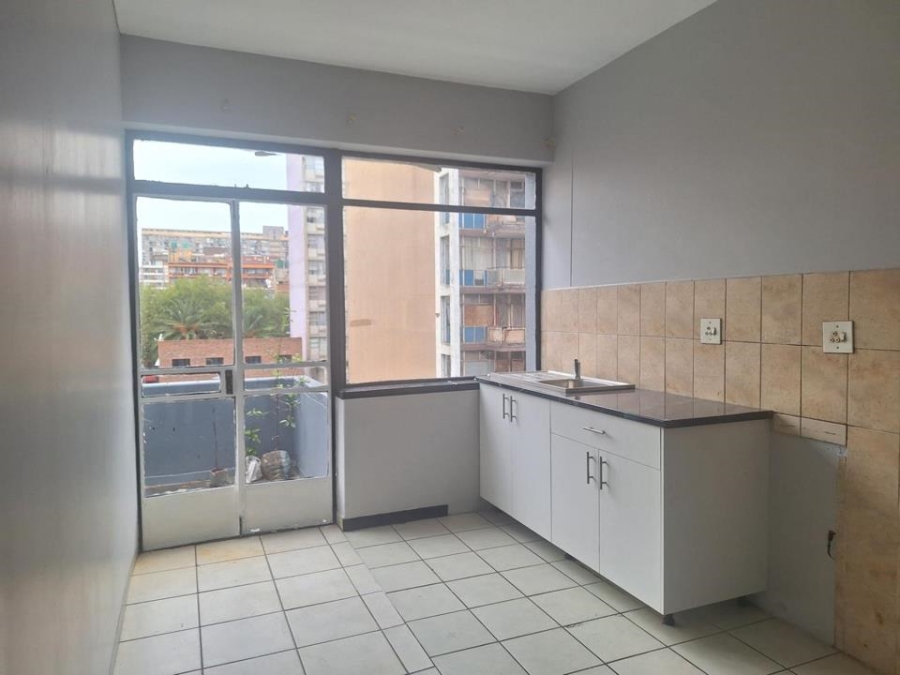 To Let 0 Bedroom Property for Rent in Berea Gauteng