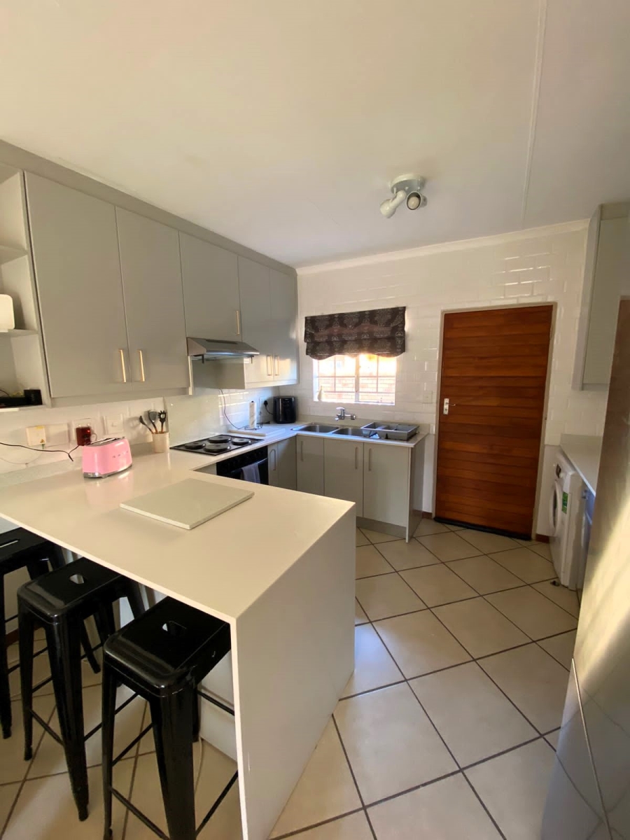 3 Bedroom Property for Sale in Monavoni Gauteng