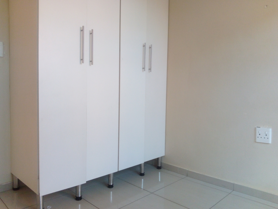 2 Bedroom Property for Sale in Fleurhof Gauteng