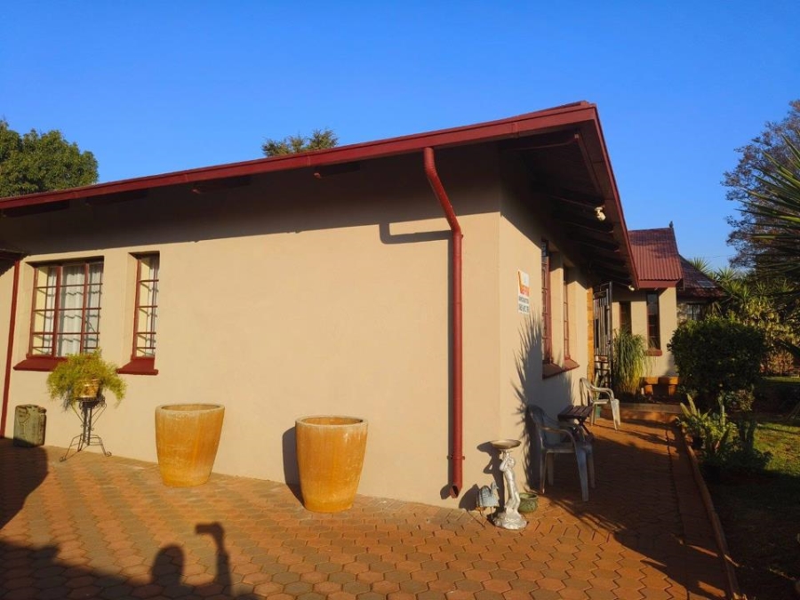 4 Bedroom Property for Sale in Homelake Gauteng