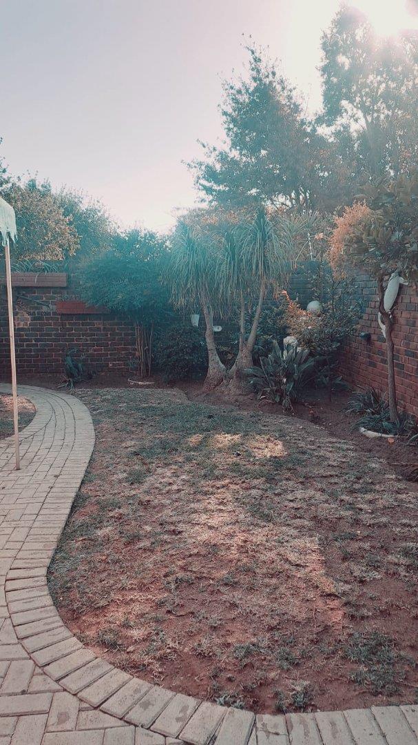 3 Bedroom Property for Sale in Greenhills Gauteng