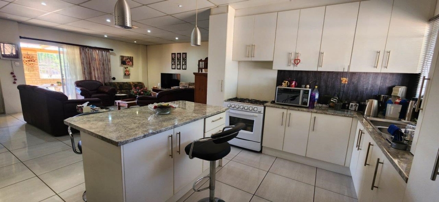 3 Bedroom Property for Sale in Greenhills Gauteng