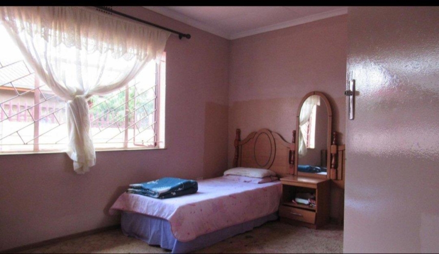 3 Bedroom Property for Sale in Toekomsrus Gauteng