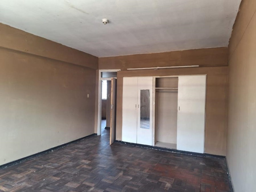 To Let 1 Bedroom Property for Rent in Yeoville Gauteng