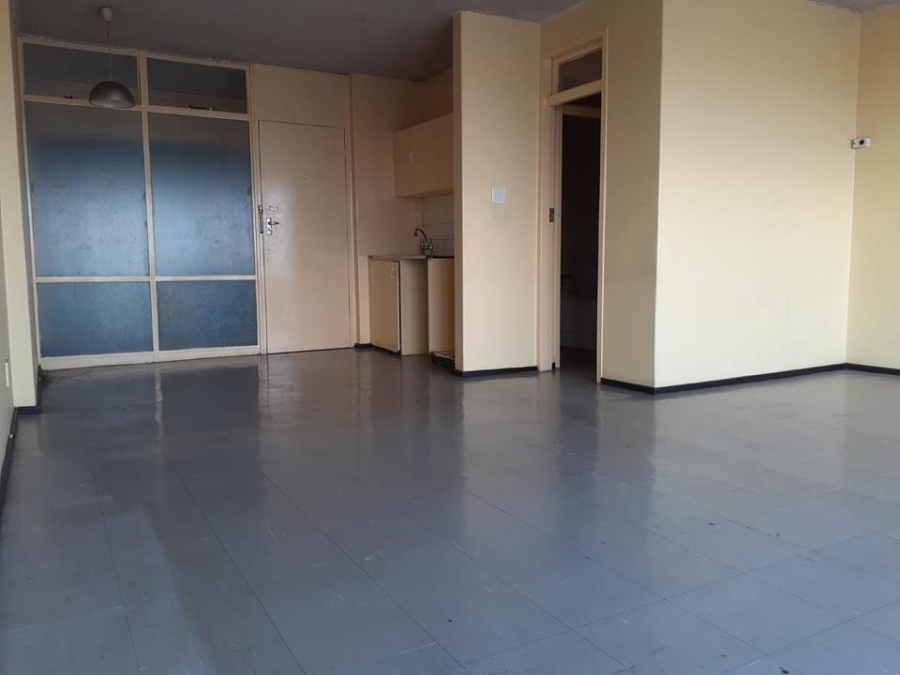 To Let 0 Bedroom Property for Rent in Hillbrow Gauteng