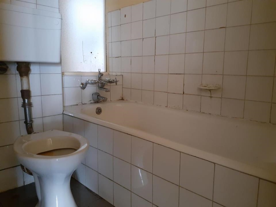 To Let 0 Bedroom Property for Rent in Hillbrow Gauteng