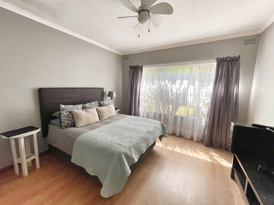 3 Bedroom Property for Sale in Brackendowns Gauteng