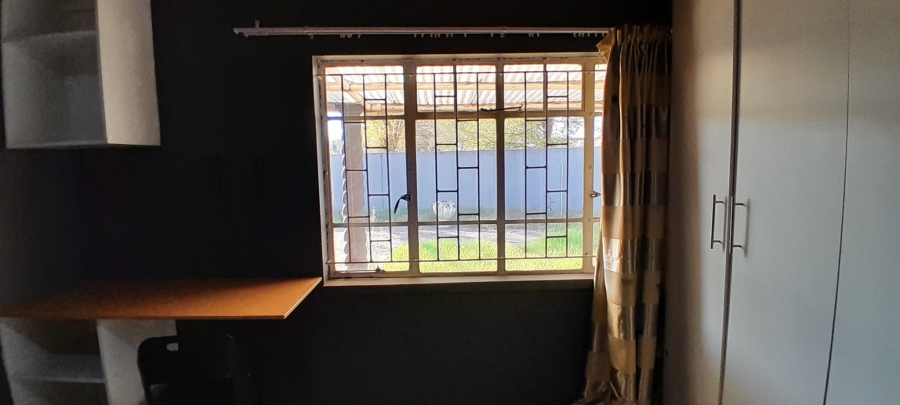 To Let 1 Bedroom Property for Rent in Vanderbijlpark SE 2 Gauteng