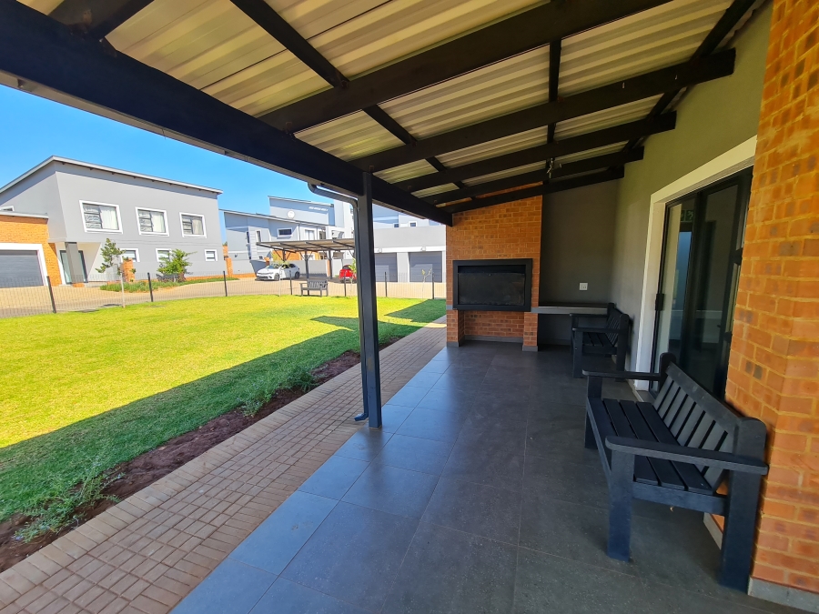 To Let 2 Bedroom Property for Rent in Montana Gauteng