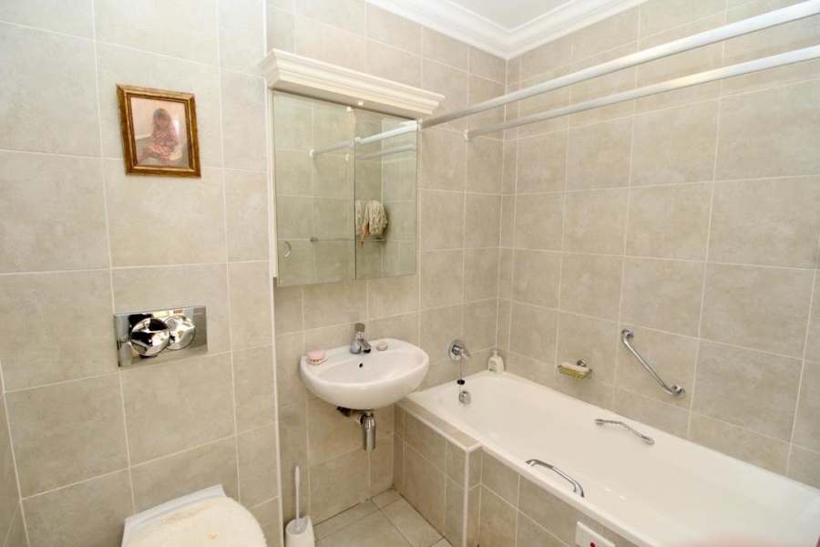 2 Bedroom Property for Sale in Hillcrest AH Gauteng