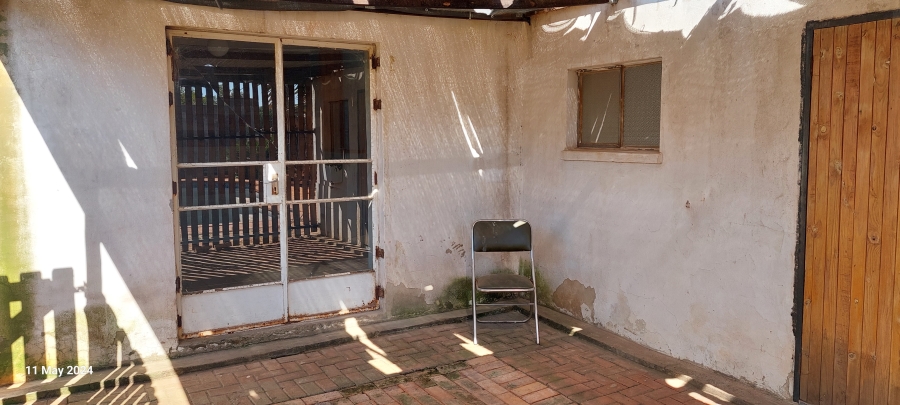 4 Bedroom Property for Sale in Selection Park Gauteng