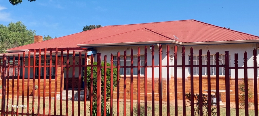 4 Bedroom Property for Sale in Selection Park Gauteng