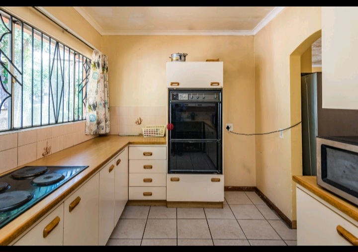 4 Bedroom Property for Sale in Johannesburg North Gauteng