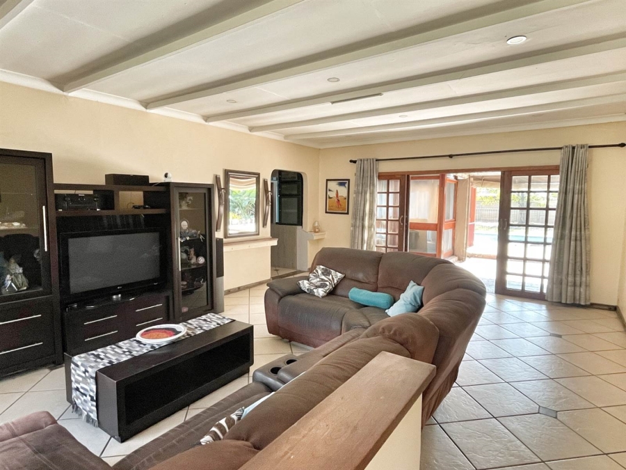 4 Bedroom Property for Sale in Brackenhurst Gauteng