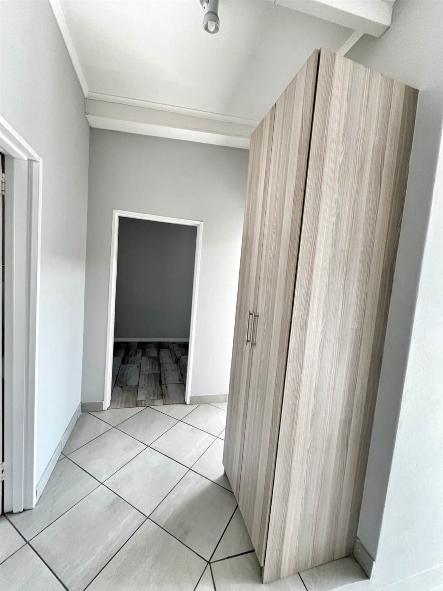 3 Bedroom Property for Sale in Albertsdal Gauteng