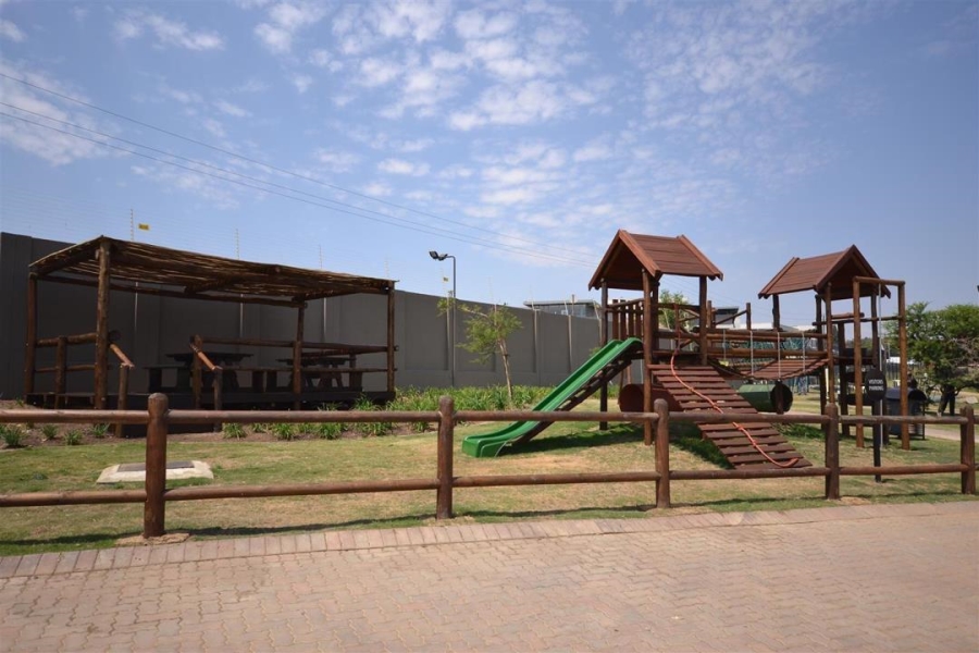 1 Bedroom Property for Sale in Fourways Gauteng