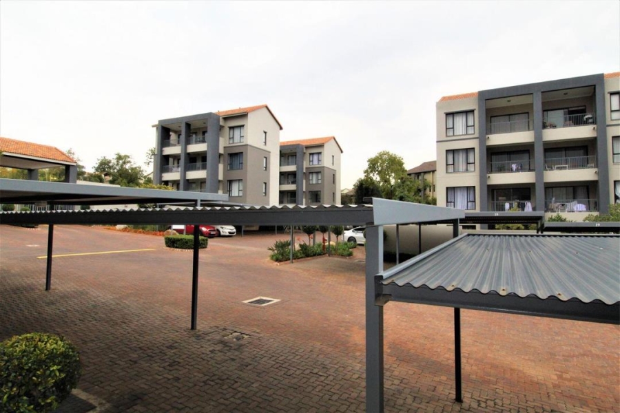 1 Bedroom Property for Sale in Lonehill Gauteng