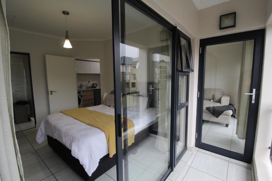 To Let 1 Bedroom Property for Rent in Waterfall Gauteng