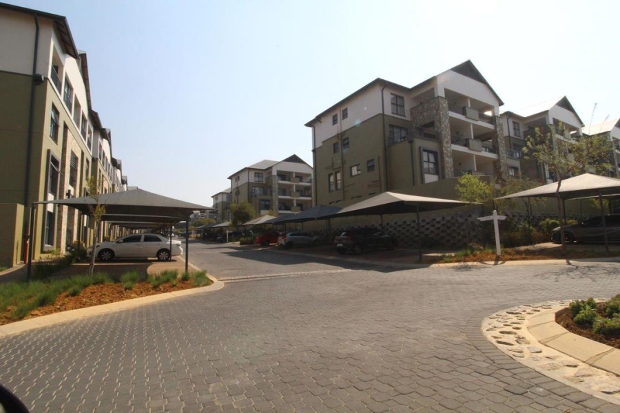 To Let 1 Bedroom Property for Rent in Waterfall Gauteng