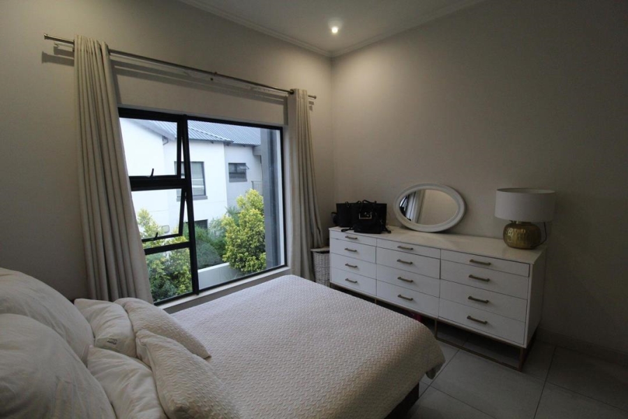 To Let 2 Bedroom Property for Rent in Broadacres Gauteng