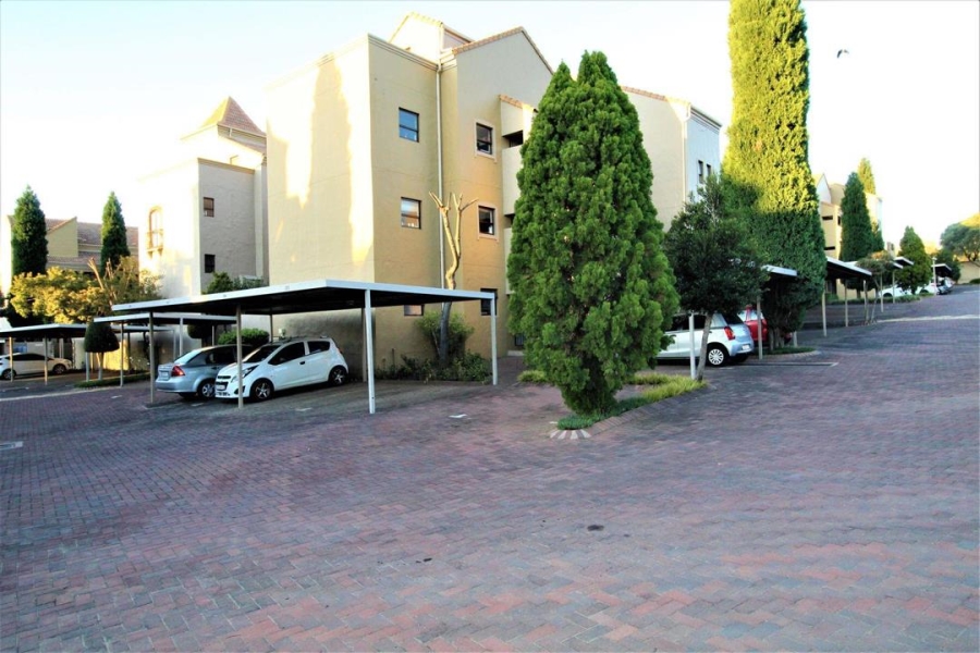 To Let 0 Bedroom Property for Rent in Lonehill Gauteng