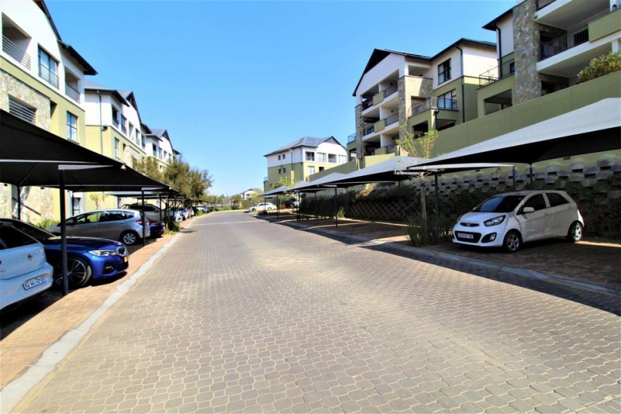 To Let 1 Bedroom Property for Rent in Waterfall Gauteng