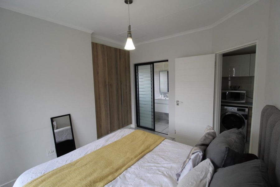 To Let 1 Bedroom Property for Rent in Waterfall Gauteng