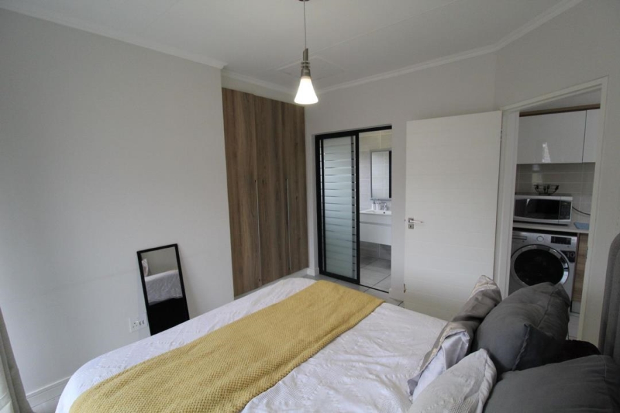 To Let 1 Bedroom Property for Rent in Waterfall Gauteng