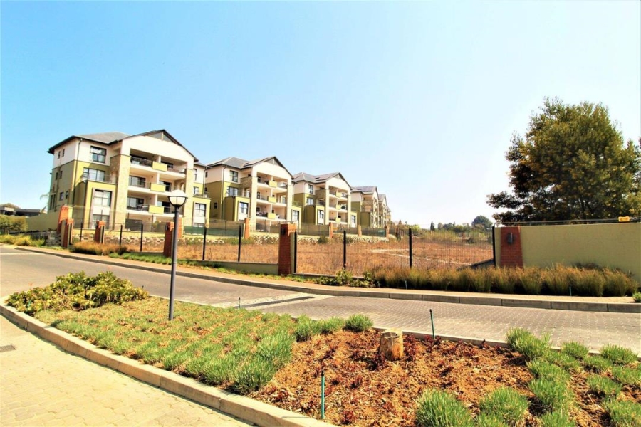 To Let 1 Bedroom Property for Rent in Waterfall Gauteng