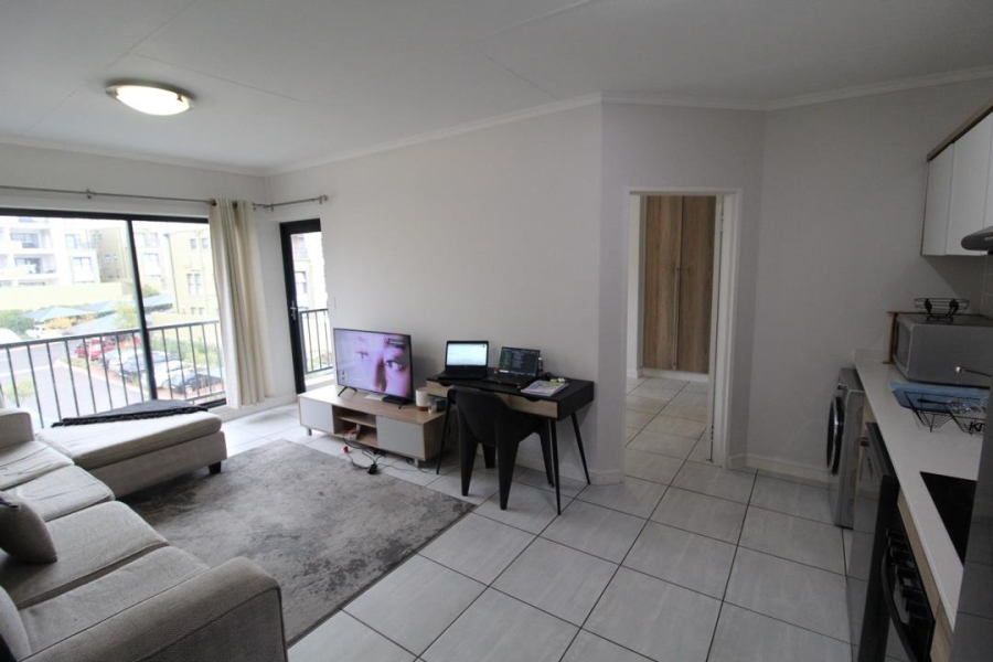 To Let 1 Bedroom Property for Rent in Waterfall Gauteng