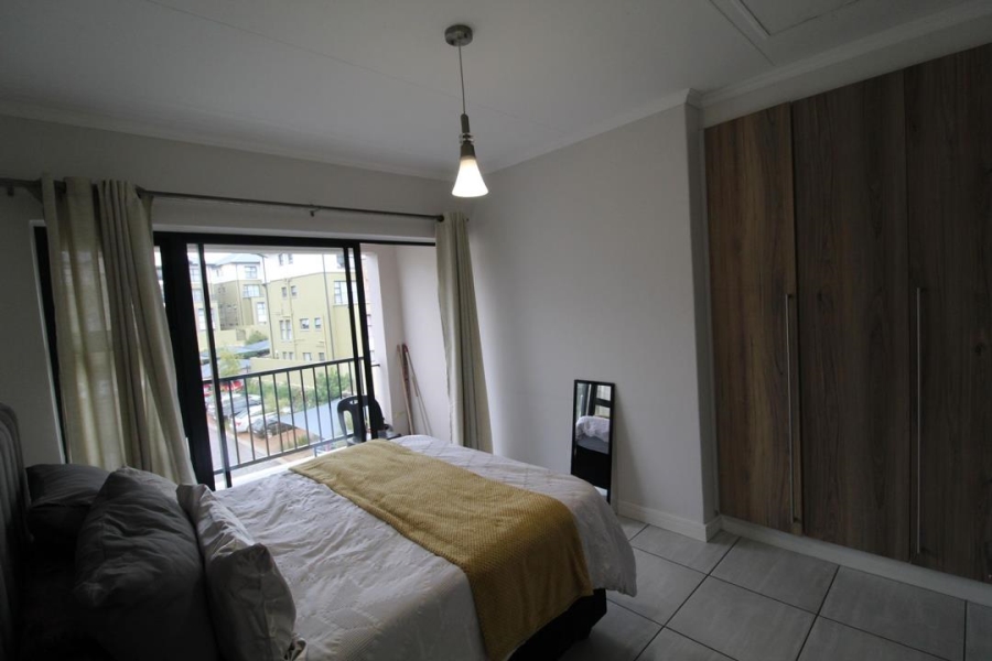 To Let 1 Bedroom Property for Rent in Waterfall Gauteng