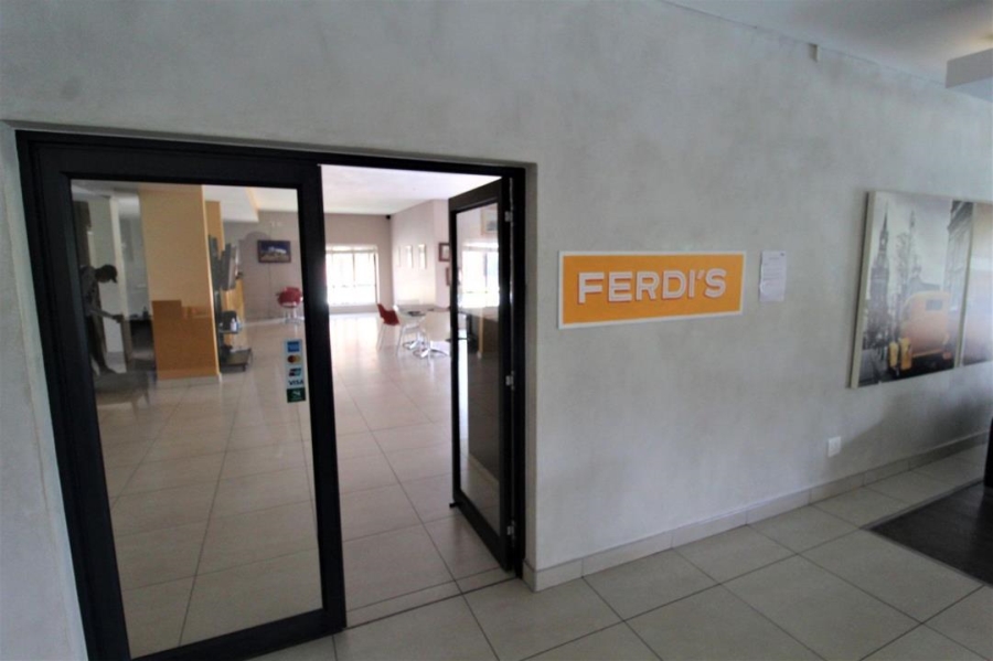 To Let 1 Bedroom Property for Rent in Fourways Gauteng