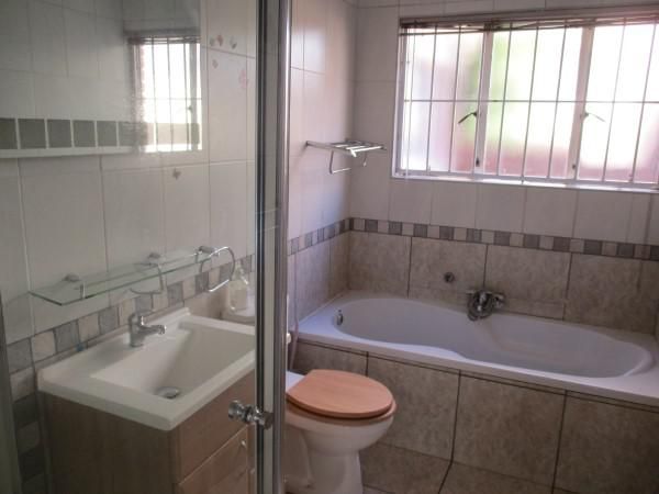 2 Bedroom Property for Sale in Ferndale Gauteng