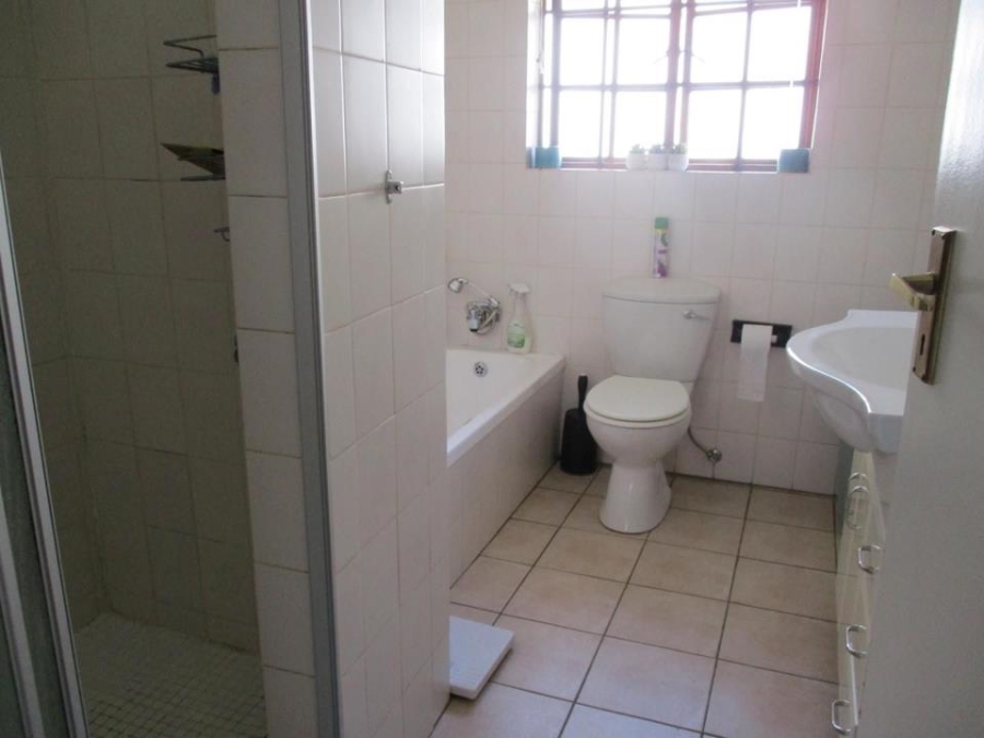 2 Bedroom Property for Sale in Northgate Gauteng