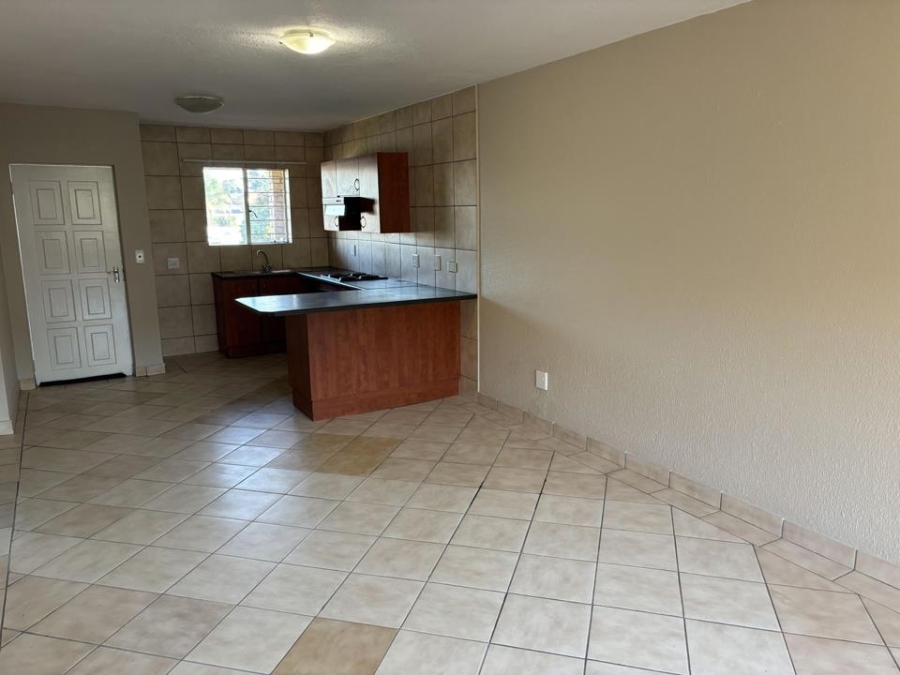 2 Bedroom Property for Sale in Wilro Park Gauteng