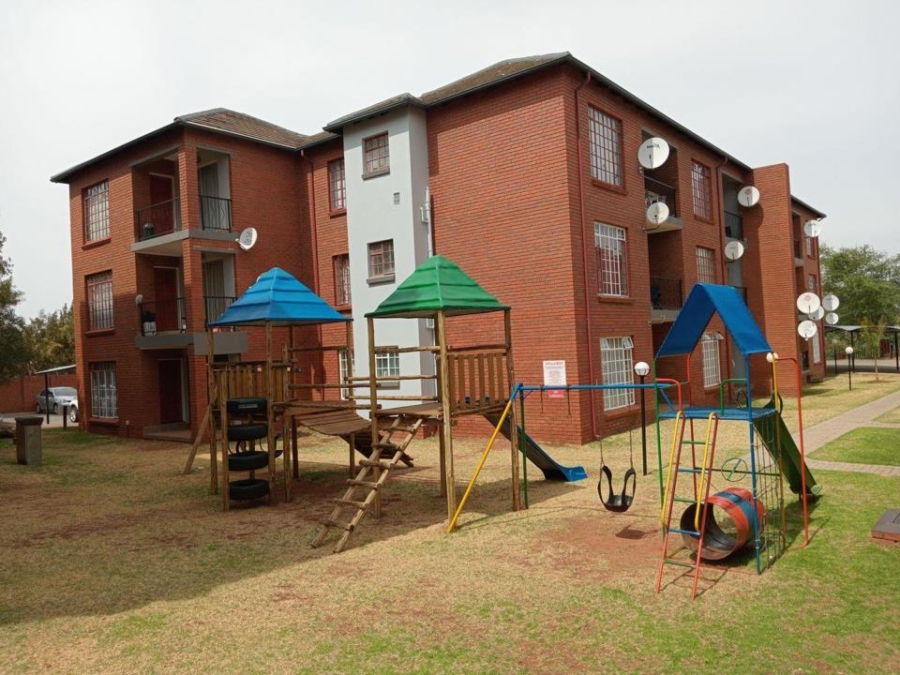 To Let 2 Bedroom Property for Rent in Chancliff Ridge Gauteng