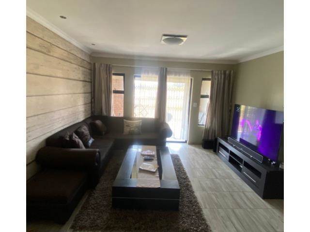 To Let 2 Bedroom Property for Rent in Carlswald Gauteng