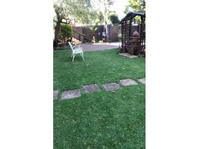 To Let 1 Bedroom Property for Rent in Norwood Gauteng