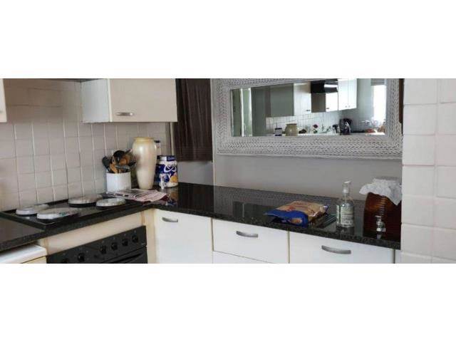 To Let 2 Bedroom Property for Rent in Dowerglen Gauteng