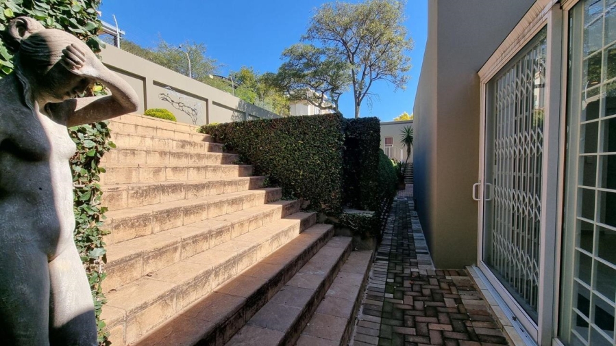 4 Bedroom Property for Sale in Magalieskruin Gauteng