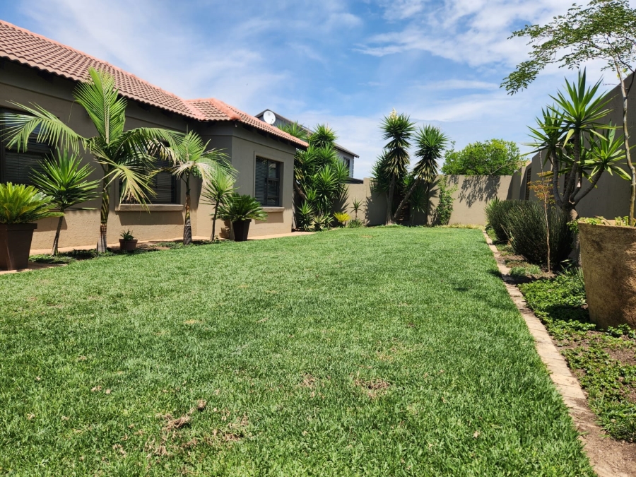 3 Bedroom Property for Sale in Amberfield Valley Gauteng