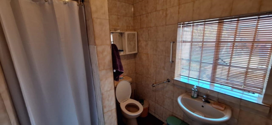 4 Bedroom Property for Sale in Crosby Gauteng