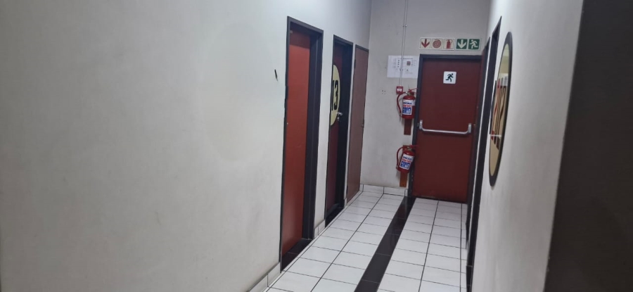 1 Bedroom Property for Sale in Braamfontein Gauteng