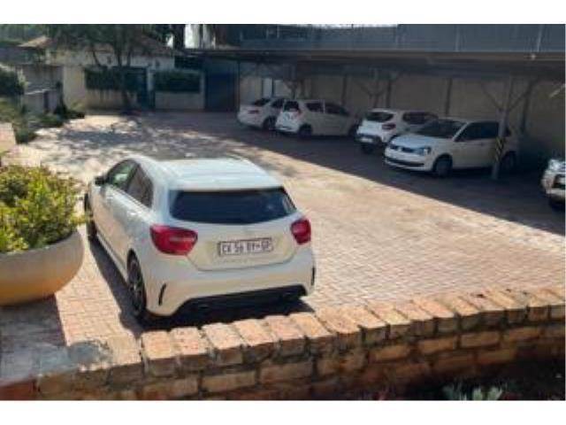 To Let 2 Bedroom Property for Rent in Bedfordview Gauteng