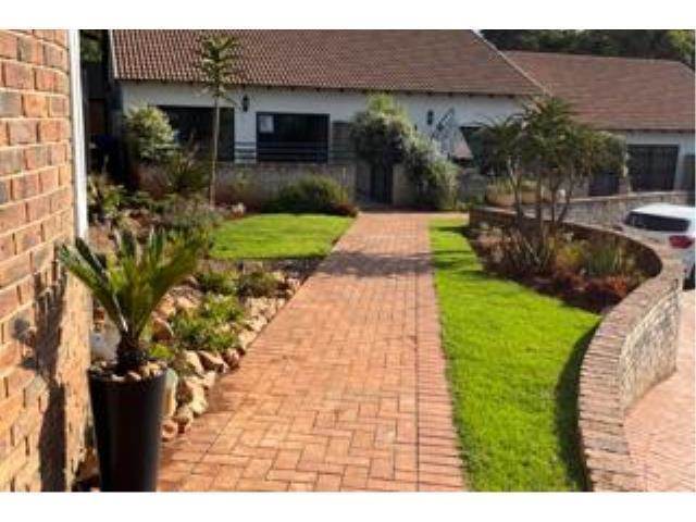 To Let 2 Bedroom Property for Rent in Bedfordview Gauteng