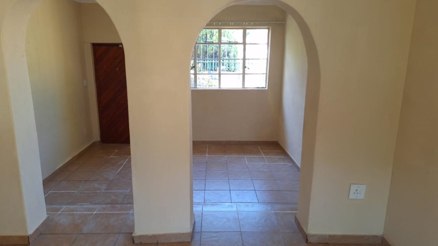 6 Bedroom Property for Sale in Crosby Gauteng